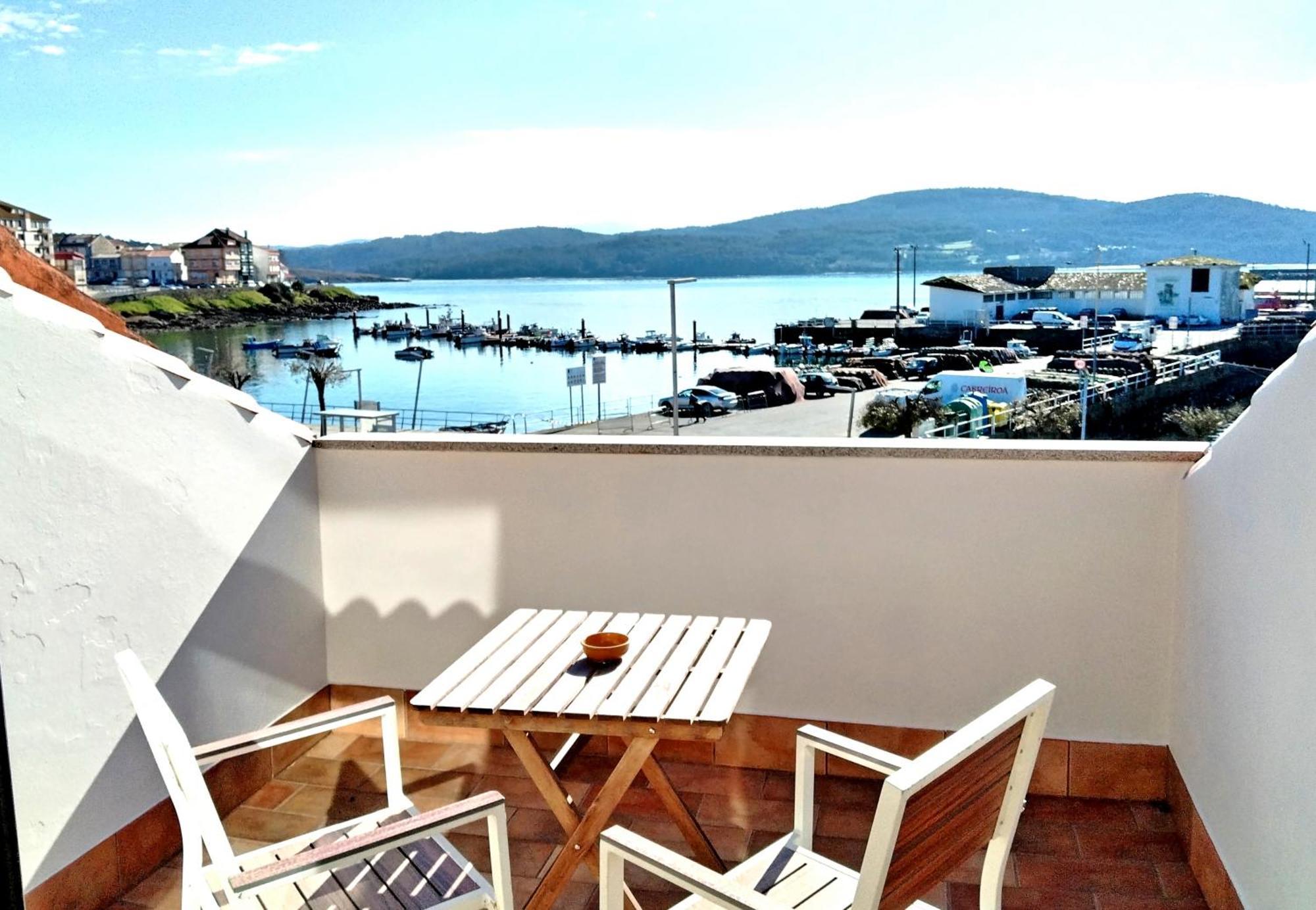 Hotel Puerto Arnela Камариньяс Экстерьер фото